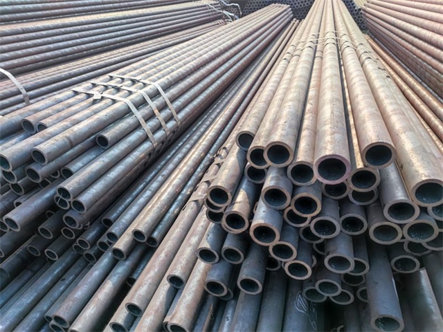 红原16MN小口径无缝钢管